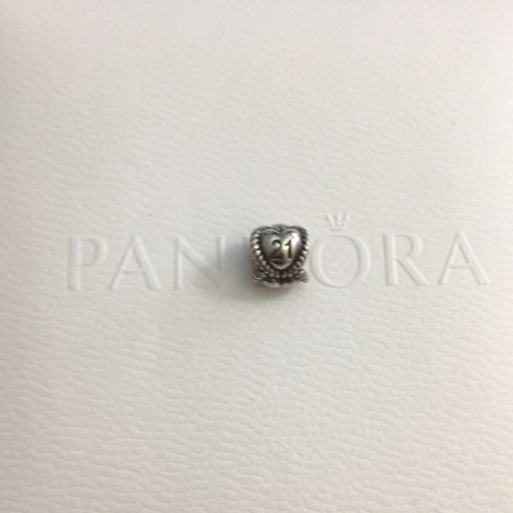Pandora Heart 21 Charm